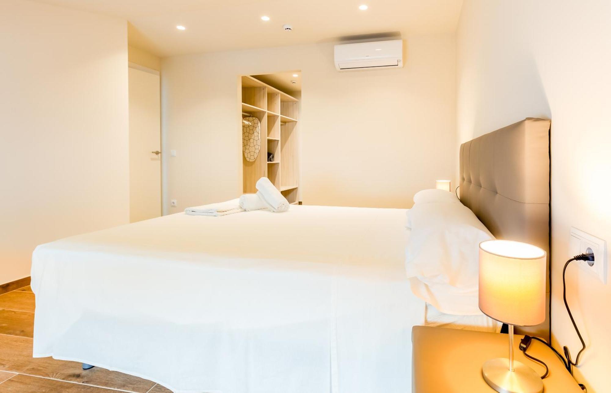 Can Cintet 3 Apartamento Con Terraza En Besalu Luaran gambar