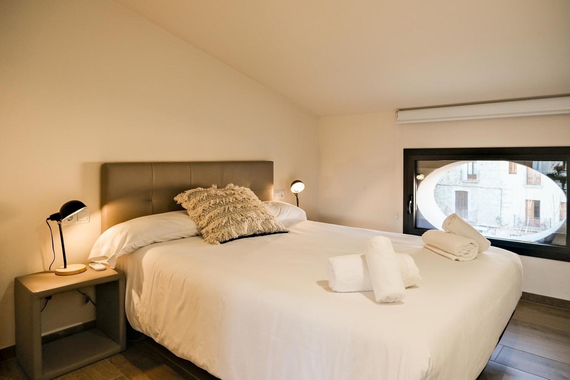 Can Cintet 3 Apartamento Con Terraza En Besalu Luaran gambar